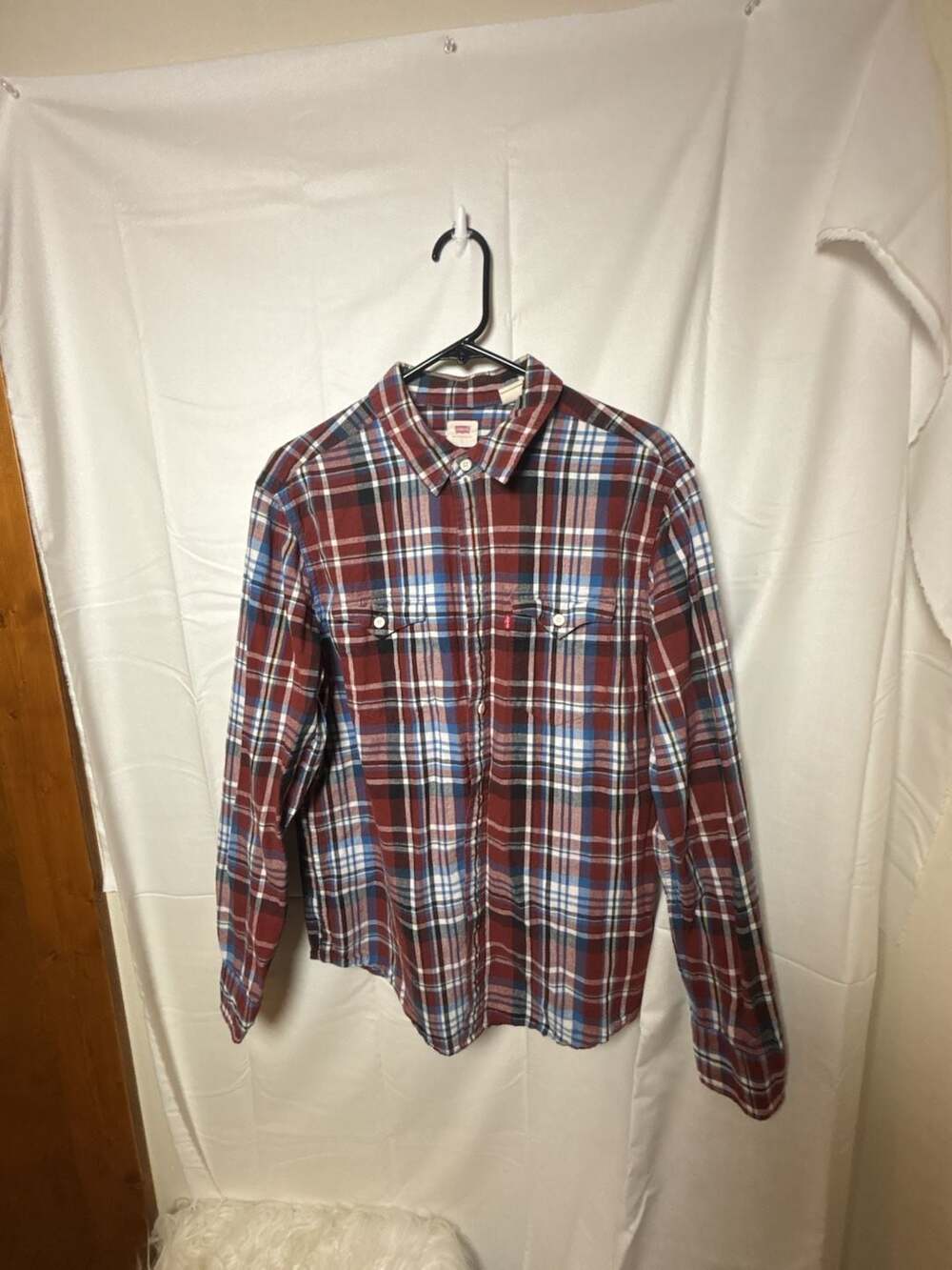 Levi's Button Up Shirt Size L Red Blue Plaid Long Sleeve Pockets